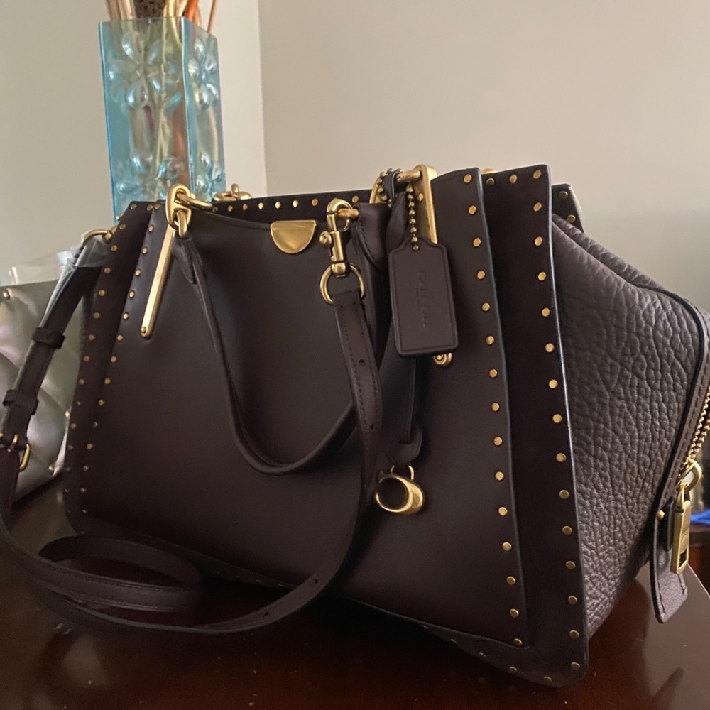 New stunning Coach bag with tags!